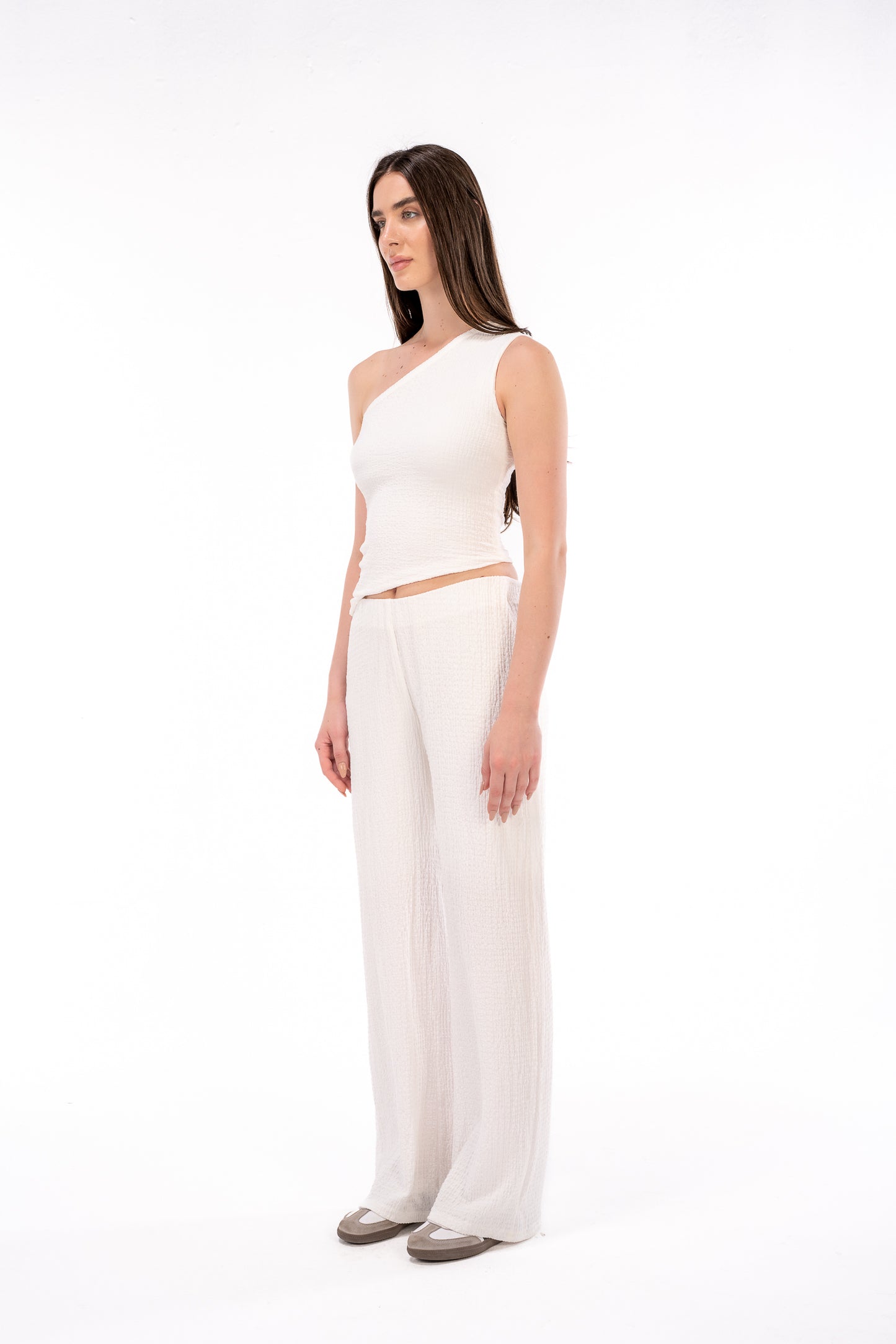 Scrunchy White One Shoulder Top